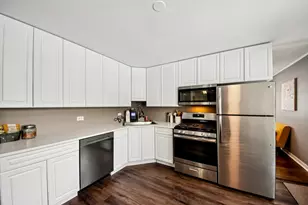 3107 Falcon Ct, Rolling Meadows, IL 60008 - Photo 6