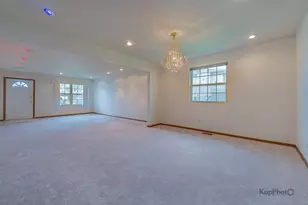 22341 Cornell Ave, Sauk Village, IL 60411 - Photo 6