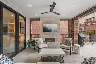 2006 N Mohawk St, Chicago, IL 60614 - Photo 12
