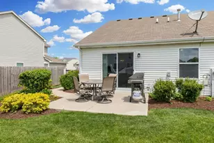 628 Florence St, Hampshire, IL 60140 - Photo 20