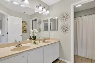 1258 S Candlestick Way, Waukegan, IL 60085 - Photo 32
