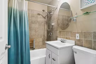 805 E Ironwood Dr, Mount Prospect, IL 60056 - Photo 10