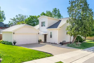 1327 5th Street, Peru, IL 61354 - Photo 4
