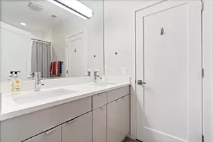 3033 N Clybourn Ave, Chicago, IL 60618 - Photo 24