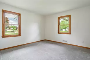 320 E Marshall St, Belvidere, IL 61008 - Photo 22