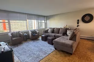 336 W Wellington Ave, Chicago, IL 60657 - Photo 2