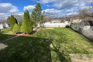1403 N Sauk Ln, Mount Prospect, IL 60056 - Photo 16