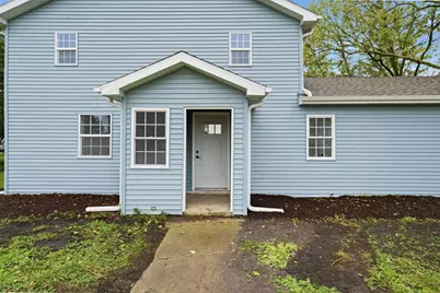 305 Parkway Court, Gridley, IL 61744 - Photo 32