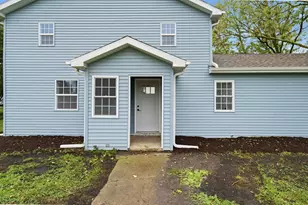 305 Parkway Ct, Gridley, IL 61744 - Photo 32