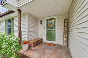 296 N 070 East Rd, Loda, IL 60948 - Photo 4