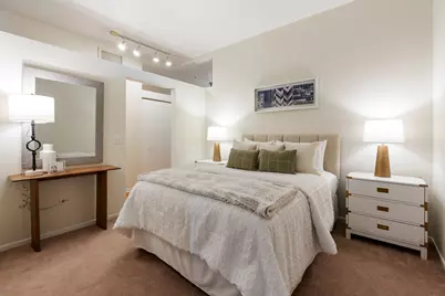 208 W Washington Street #1909, Chicago, IL 60606 - Photo 10