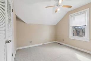 4217 W Grace St, Chicago, IL 60641 - Photo 24