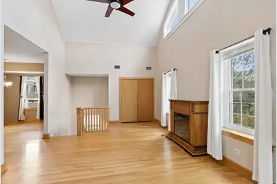 4217 W Grace Street, Chicago, IL 60641 - Photo 12