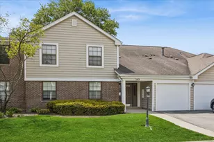 349 Newgate Ct, Schaumburg, IL 60193 - Photo 1