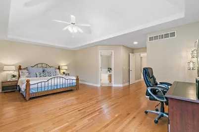 2212 Glouceston Lane, Naperville, IL 60564 - Photo 18