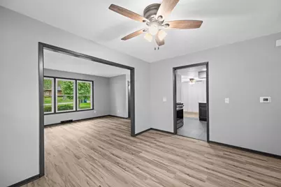 907 Colony Drive, Davenport, IA 52806 - Photo 20