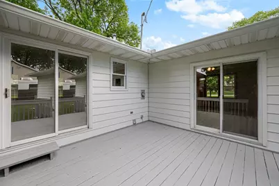 907 Colony Drive, Davenport, IA 52806 - Photo 32