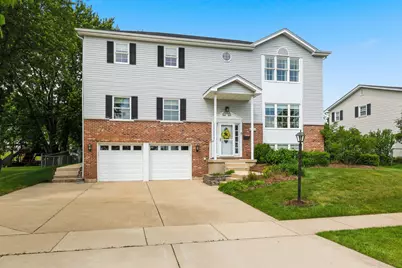 890 Norman Drive, Hoffman Estates, IL 60192 - Photo 1