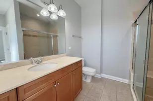 5558 W Edmunds St, Chicago, IL 60630 - Photo 12