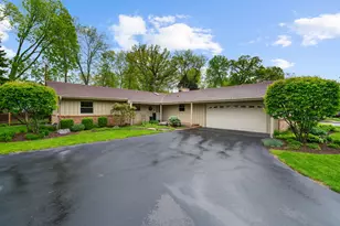4675 Pepper Dr, Rockford, IL 61114 - Photo 2