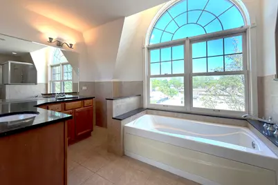 5910 N Northwest Highway #5910, Chicago, IL 60631 - Photo 22