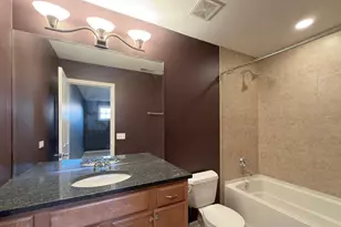 5910 N Northwest Hwy, Chicago, IL 60631 - Photo 32