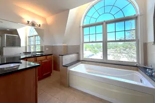 5910 N Northwest Hwy, Chicago, IL 60631 - Photo 26