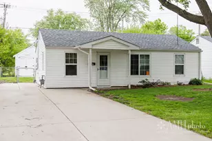 165 Belle Aire Ave, Bourbonnais, IL 60914 - Photo 1