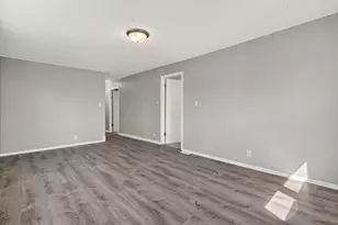 1607 S Joliet St, Joliet, IL 60436 - Photo 4