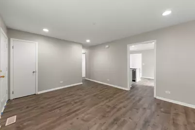 144 Garden Drive, Bolingbrook, IL 60440 - Photo 6