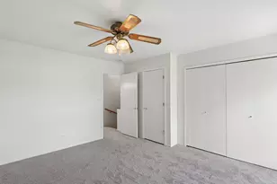 34306 N Birch Ln, Gurnee, IL 60031 - Photo 12