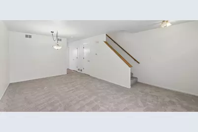 34306 N Birch Lane #16C, Gurnee, IL 60031 - Photo 6