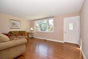 171 E Hale St, Elmhurst, IL 60126 - Photo 8