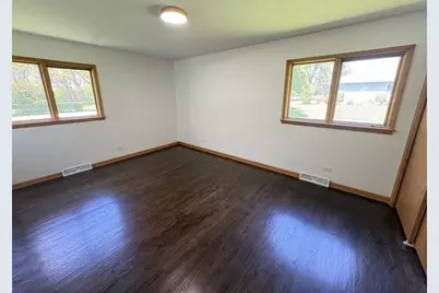 1334 Oakland Drive, Sycamore, IL 60178 - Photo 12
