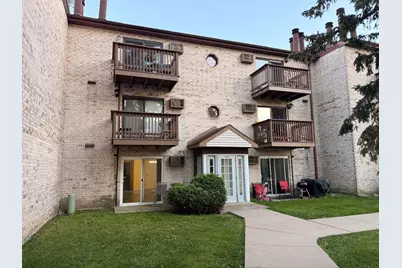 462 E Osage Lane #1A, Palatine, IL 60074 - Photo 1