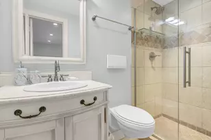 18W266 Knollwood Ln, Villa Park, IL 60181 - Photo 16