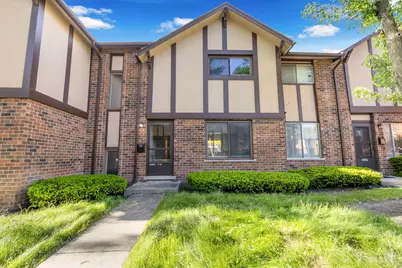 18W266 Knollwood Lane, Villa Park, IL 60181 - Photo 1
