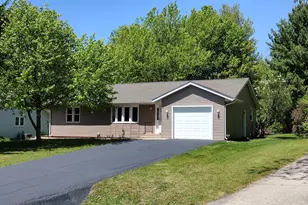216 Bounty Dr NE, Poplar Grove, IL 61065 - Photo 2
