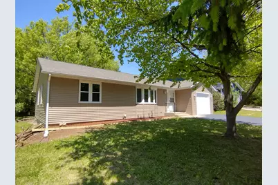 216 Bounty Drive NE, Poplar Grove, IL 61065 - Photo 4