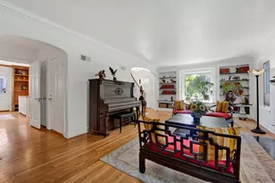 3029 Simpson St, Evanston, IL 60201 - Photo 6