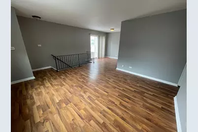 195 Thomas Court #D, Bartlett, IL 60103 - Photo 2