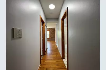 1148 N Harding Avenue #3, Chicago, IL 60651 - Photo 2