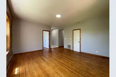 1148 N Harding Avenue #3, Chicago, IL 60651 - Photo 4