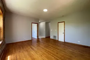 1148 N Harding Ave, Chicago, IL 60651 - Photo 4