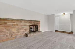 3273 Merrimac Ln, Long Grove, IL 60047 - Photo 4