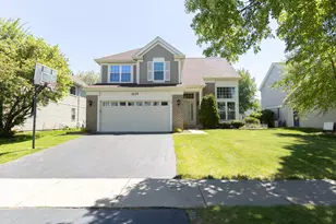 3275 Grafton Ln, Aurora, IL 60502 - Photo 1