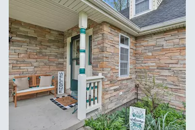 38W643 Bittersweet Lane, Elgin, IL 60124 - Photo 4