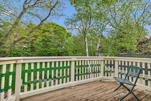 38W643 Bittersweet Ln, Elgin, IL 60124 - Photo 24
