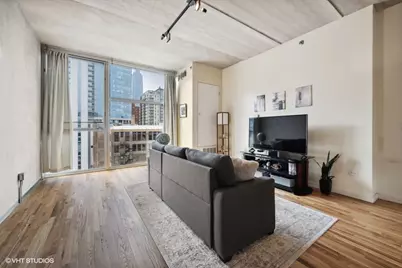 630 N Franklin Street #906, Chicago, IL 60654 - Photo 2