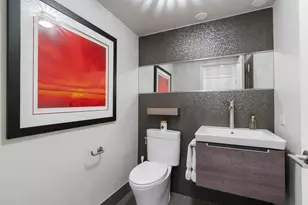 161 E Chicago Ave, Chicago, IL 60611 - Photo 22
